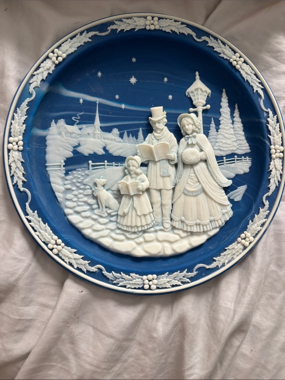 Nicolas Studios collectible Blue & White Christmas Carol Relief Plate NIB